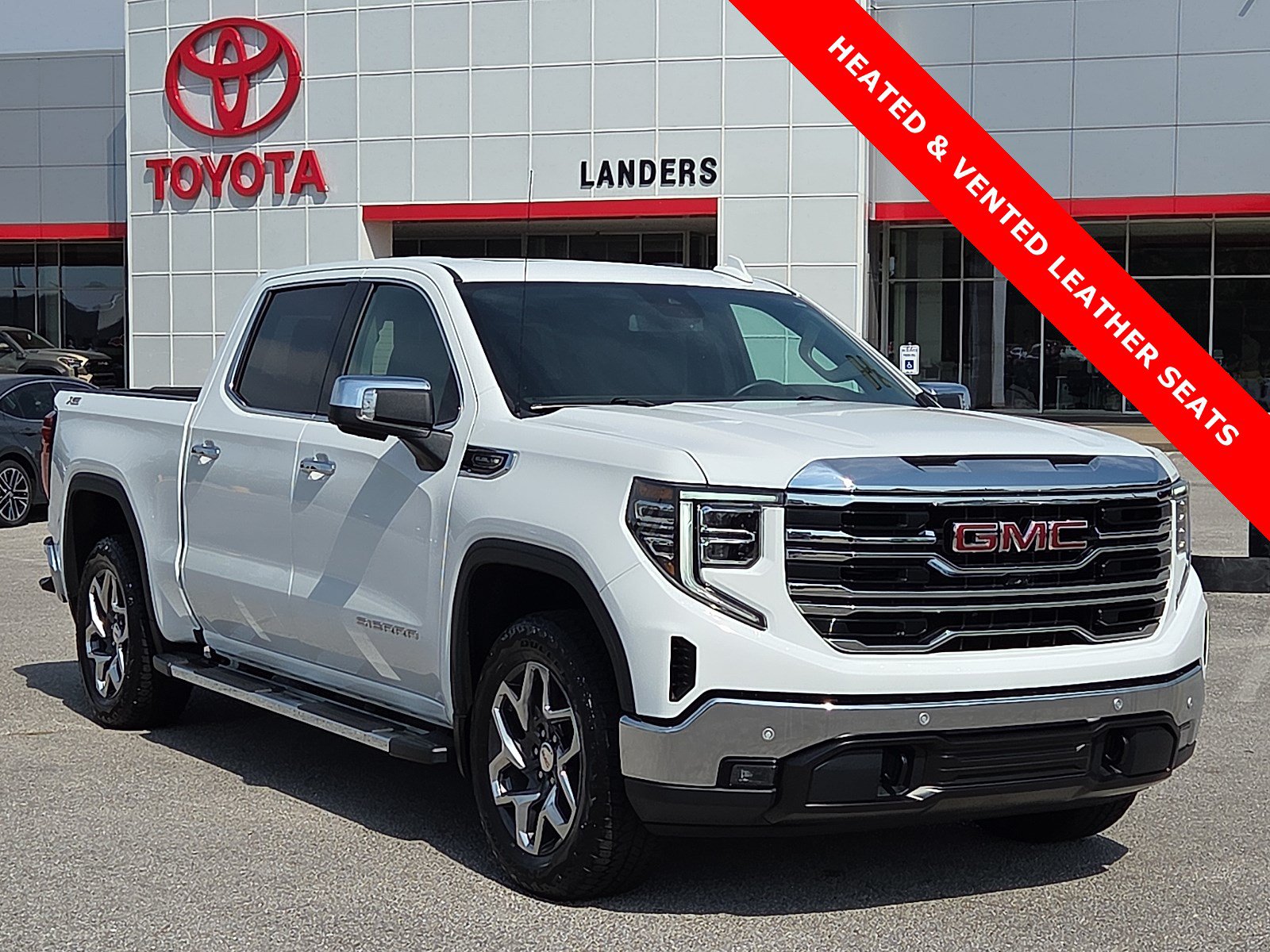 Used 2024 GMC Sierra 1500 SLT w/ SLT Premium Plus Package