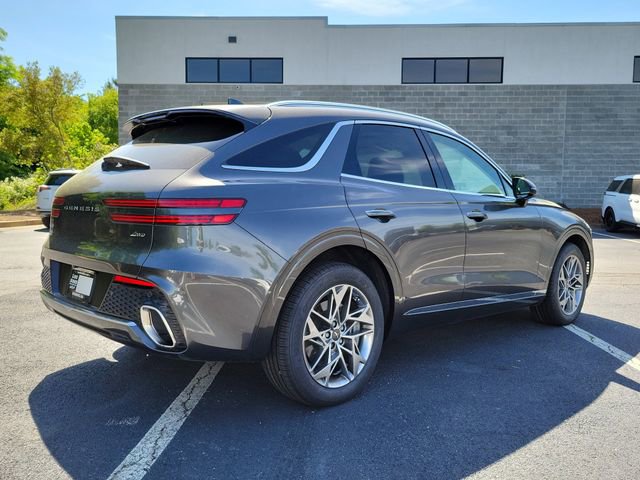 Used 2024 Genesis GV70 2.5T w/ Select Package AWD/4WD image 4