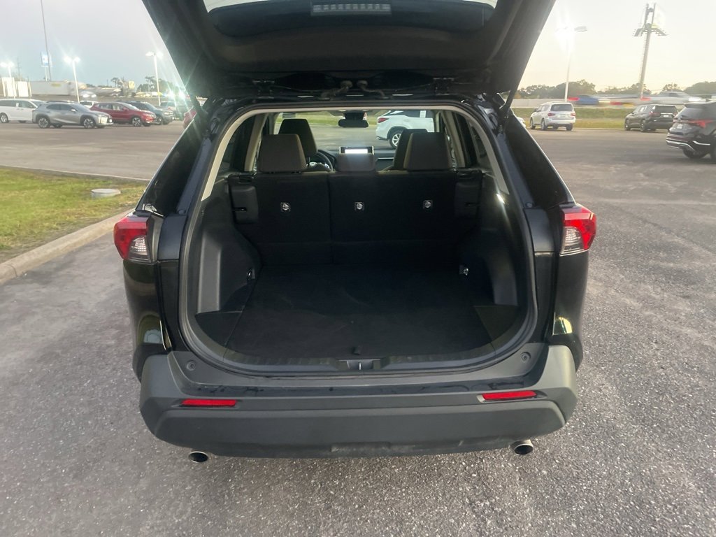 Used 2025 Toyota RAV4 LE image 13