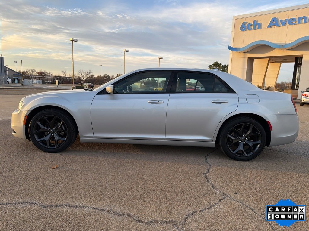 Used 2023 Chrysler 300 S image 8