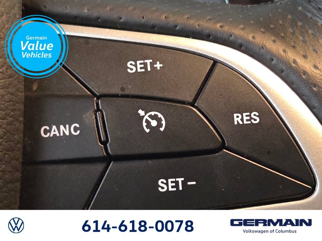 Used 2018 Dodge Charger GT AWD/4WD image 30