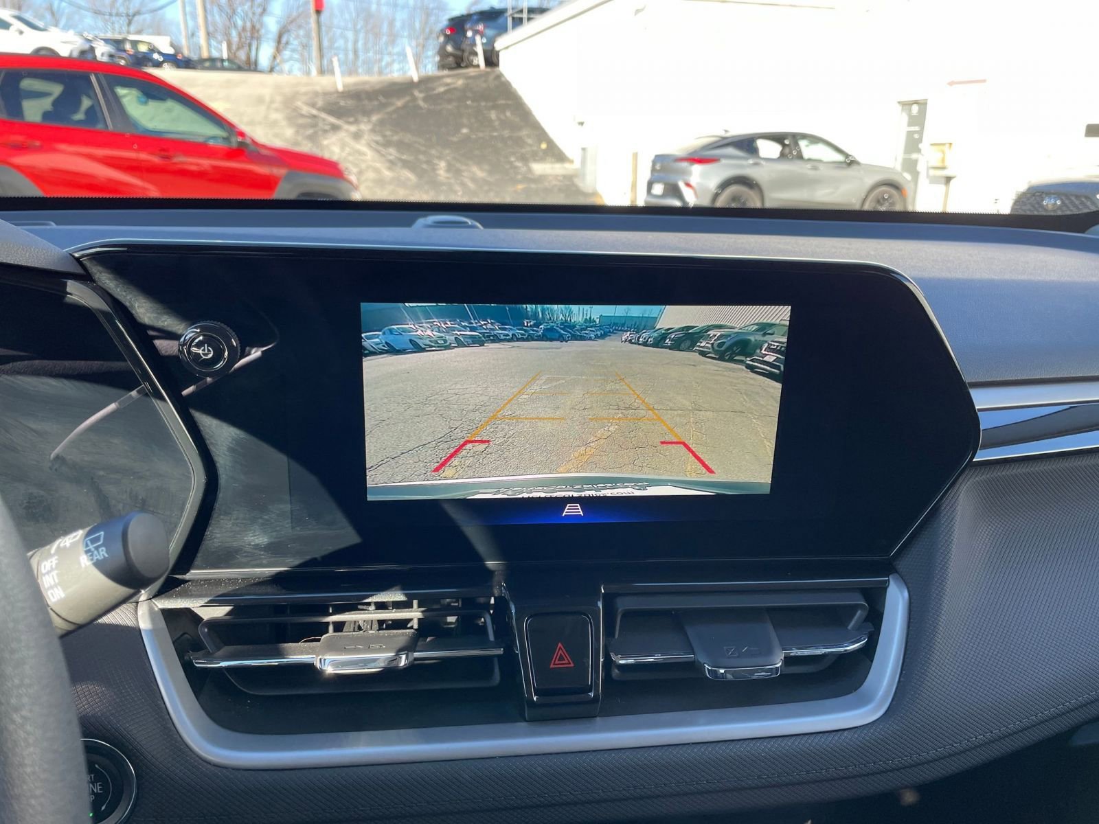 Used 2025 Chevrolet TrailBlazer LT image 17