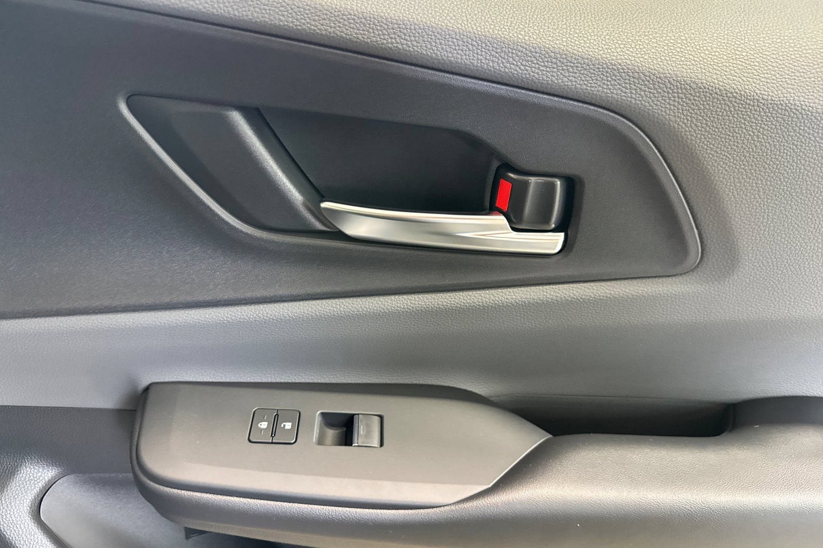 New 2026 Toyota Prius Limited FWD image 21