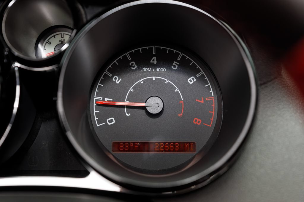 Used 2008 Saturn Sky RWD image 29