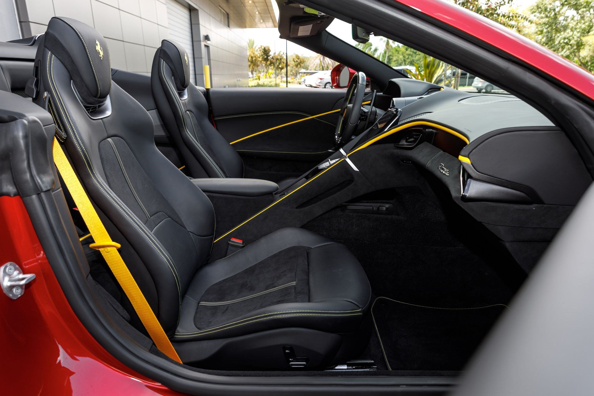 Used 2025 Ferrari Roma Spider RWD image 14