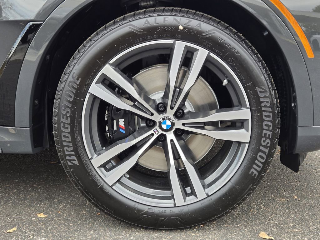 New 2026 BMW X7 xDrive40i w/ M Sport Package image 11