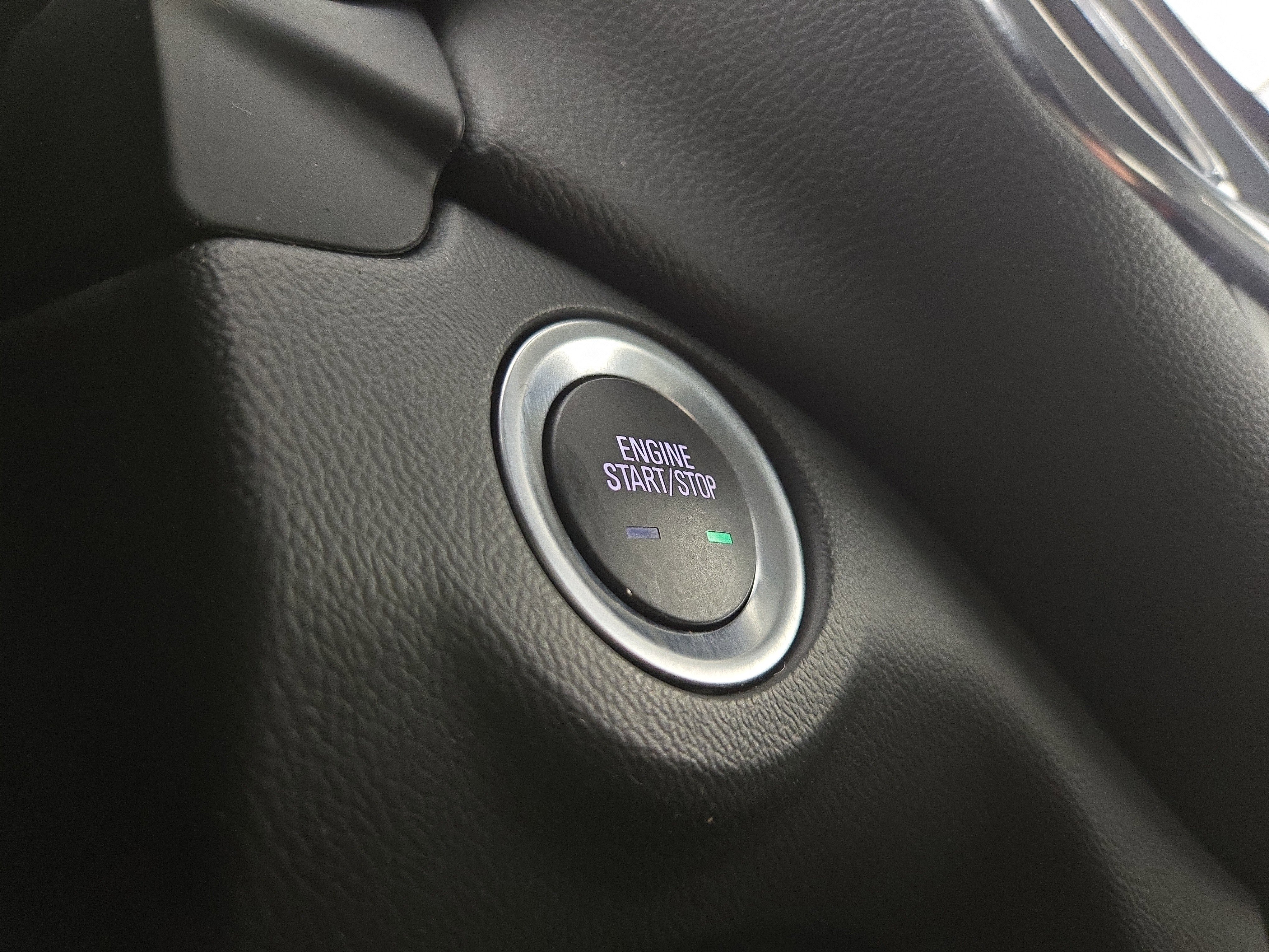 Used 2022 Chevrolet Equinox LT image 24