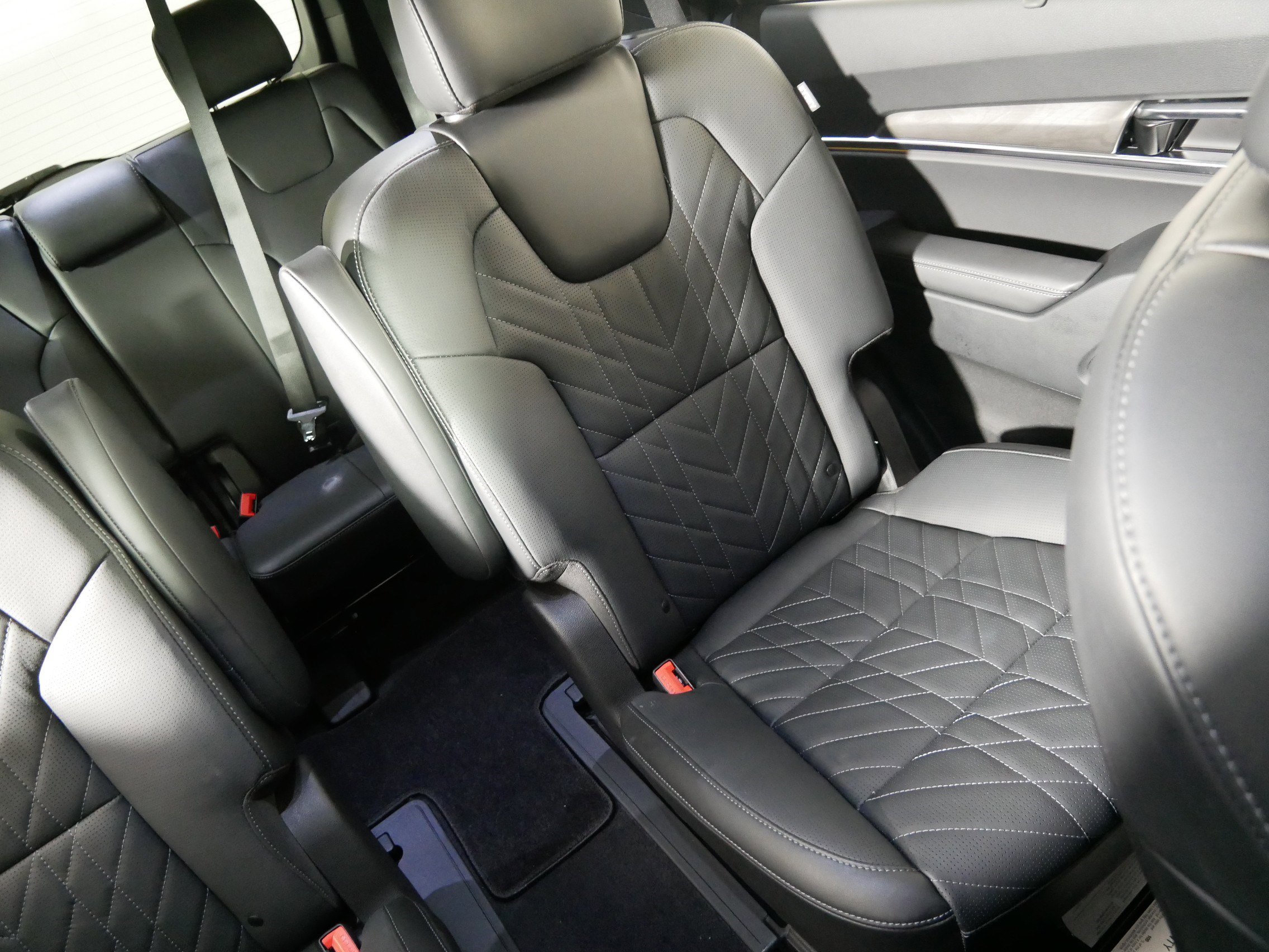 Used 2024 Kia Telluride SX Prestige X-Line image 14