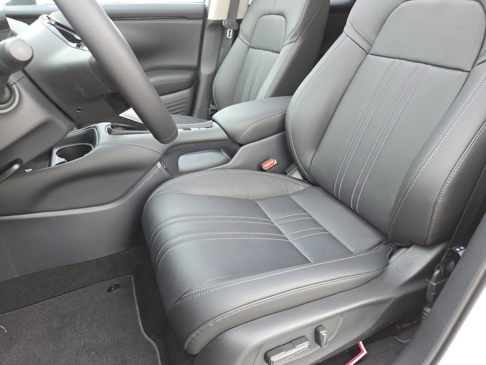 New 2026 Honda HR-V EX-L image 24