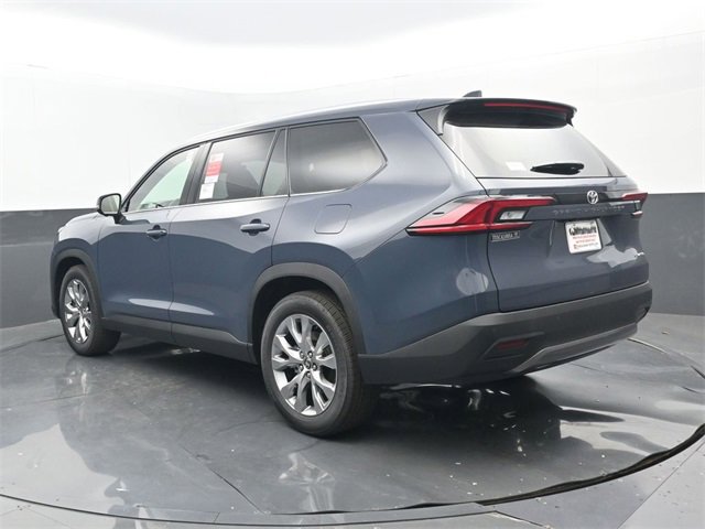 New 2026 Toyota Grand Highlander Limited image 3