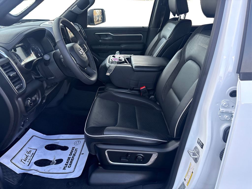 Used 2025 RAM 1500 Laramie image 9