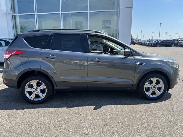 Used 2015 Ford Escape SE w/ Equipment Group 201A AWD/4WD image 8