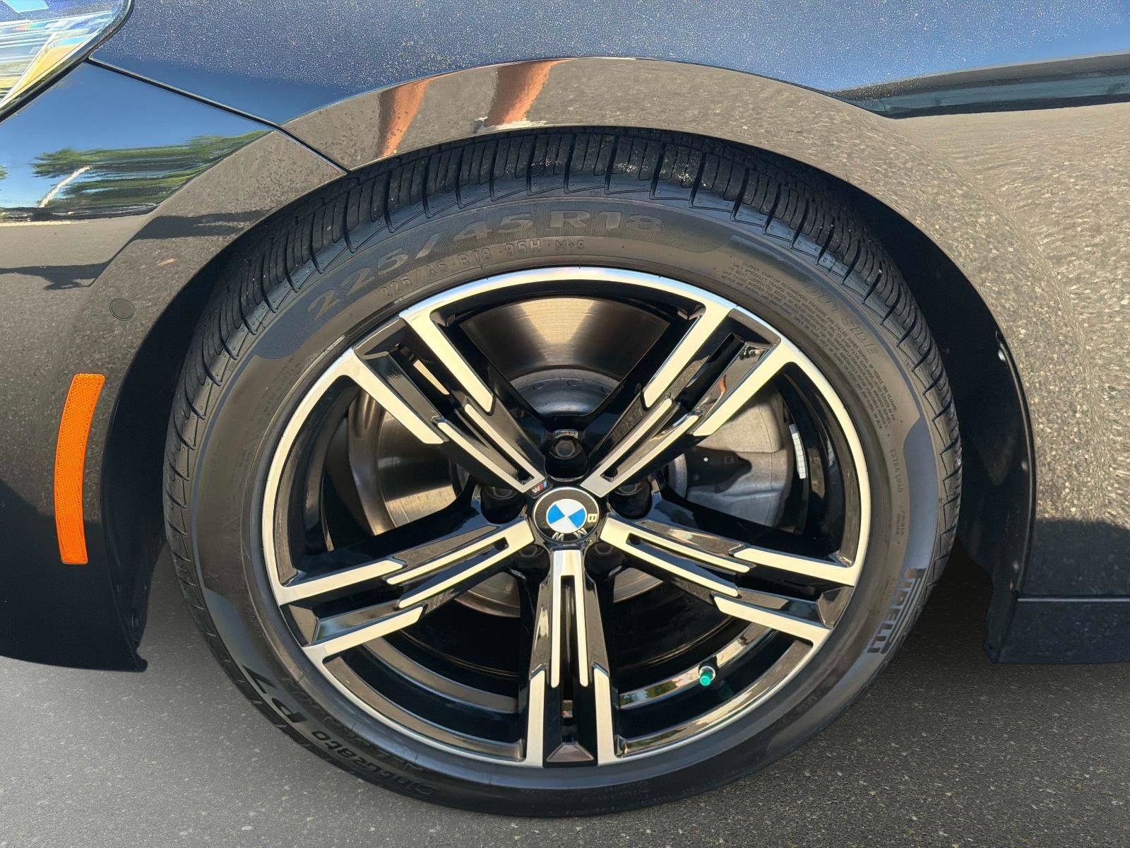 Used 2025 BMW 230i Coupe w/ M Sport Package RWD image 10