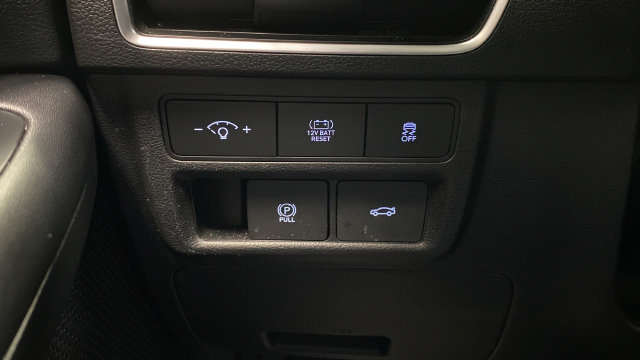 Used 2025 Hyundai Sonata SEL FWD image 20