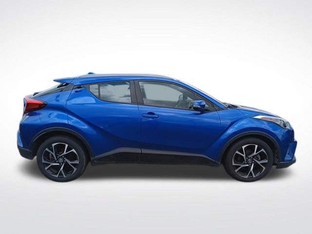 Used 2018 Toyota C-HR XLE image 6