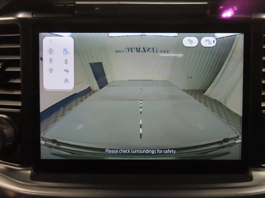 Used 2025 Ford F150 Platinum image 14