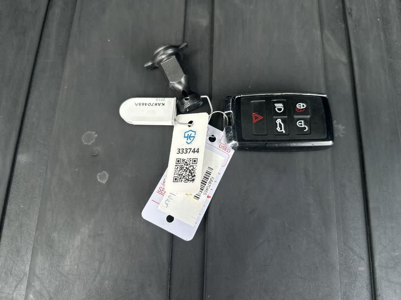 Used 2019 Land Rover Range Rover Sport HSE AWD/4WD image 28