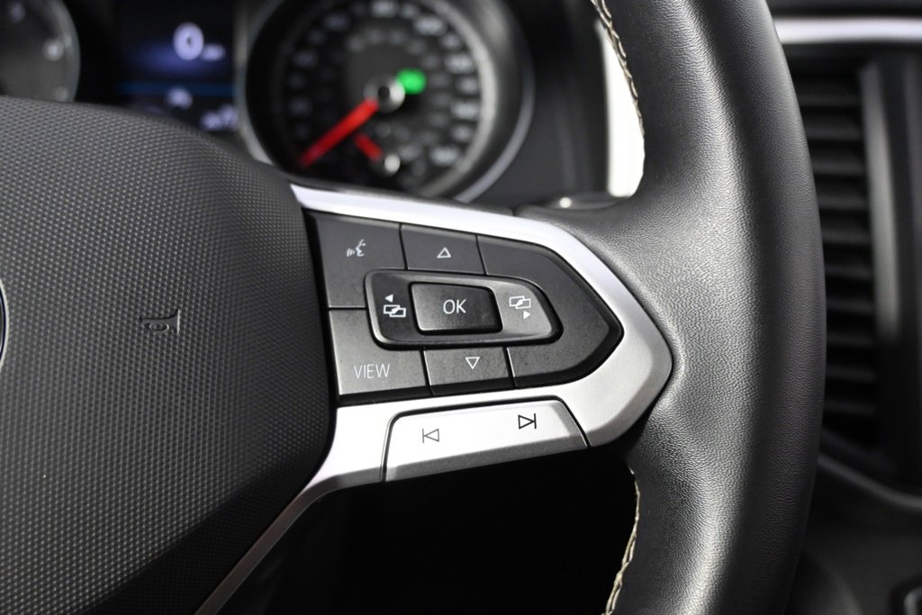 Used 2021 Volkswagen Atlas SE image 36