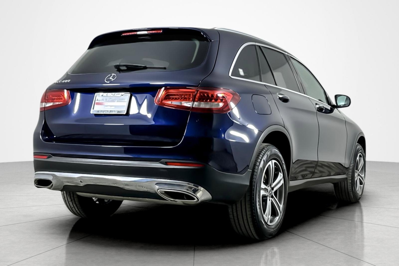 Used 2019 Mercedes-Benz GLC 300 image 5