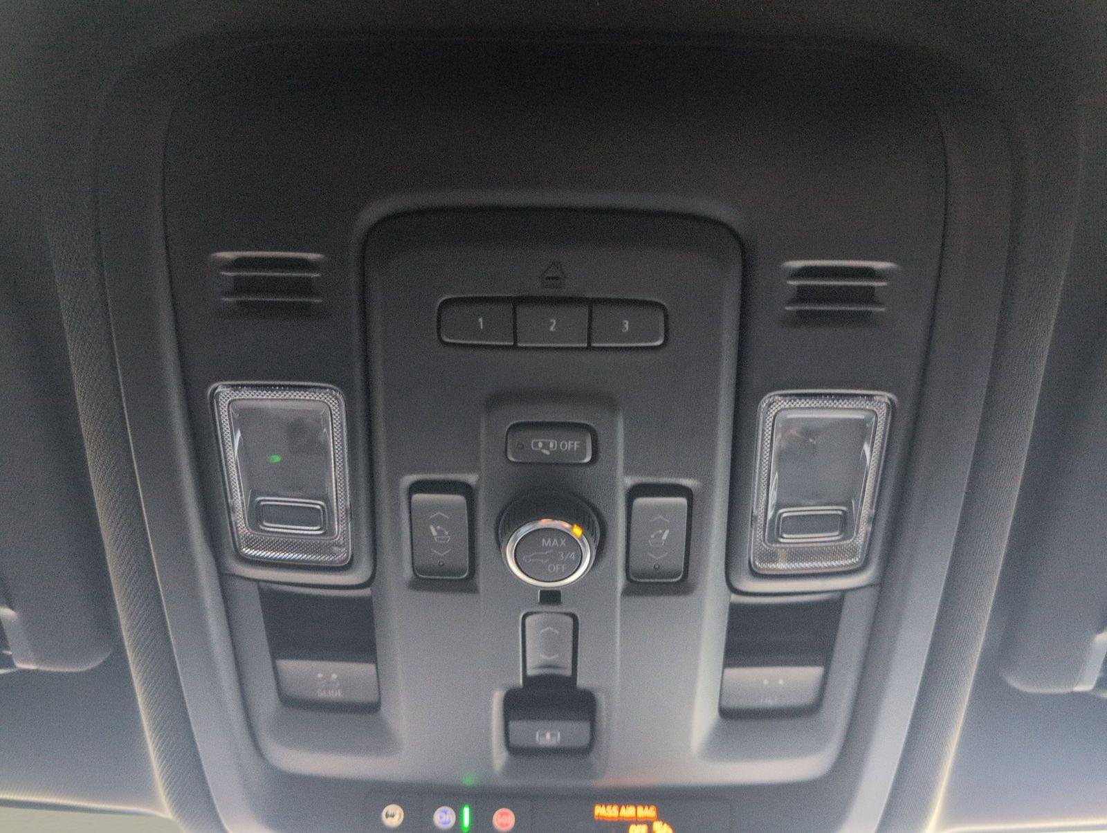 Used 2024 Chevrolet Tahoe High Country image 26