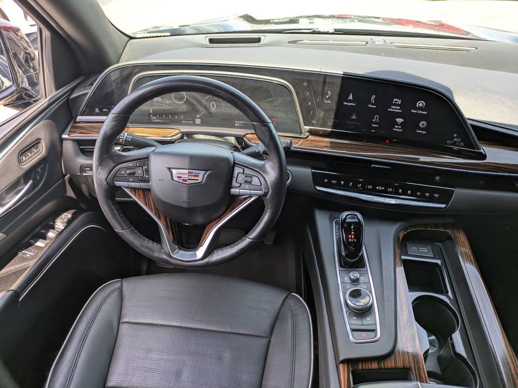 Used 2021 Cadillac Escalade Premium Luxury RWD image 21