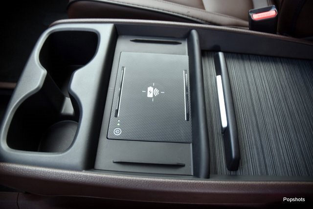 New 2026 Honda Odyssey Touring image 9