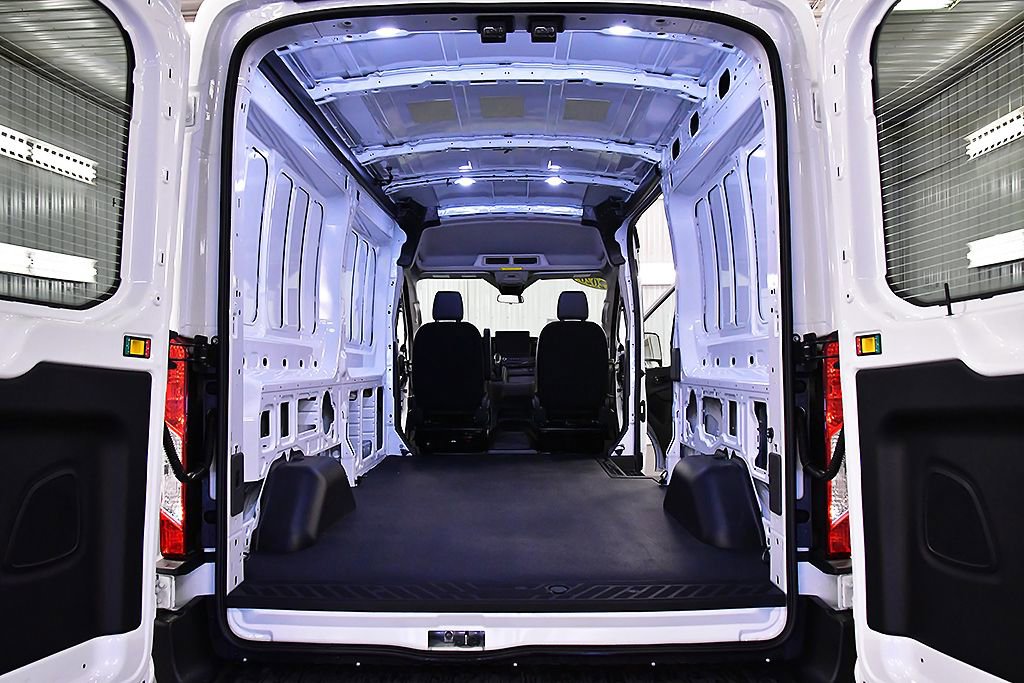 New 2026 Ford Transit 250 148 Medium Roof Extended AWD image 28