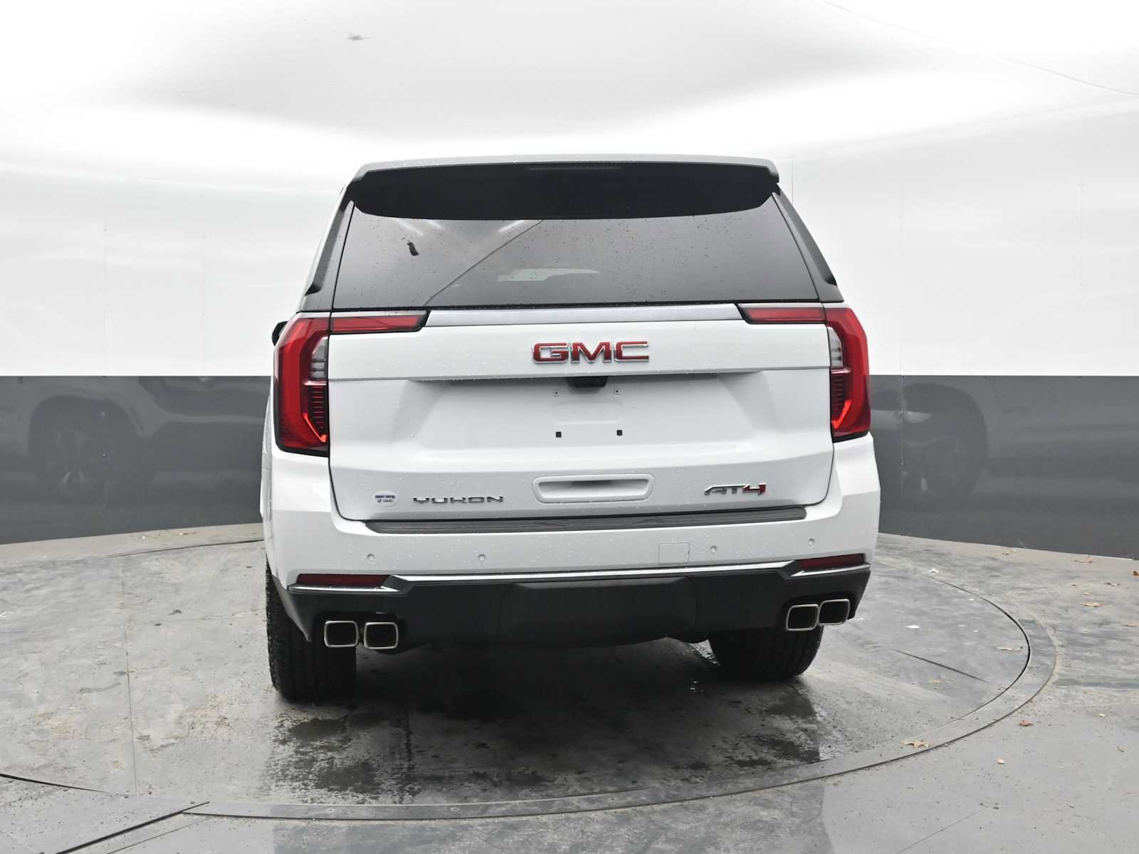 New 2026 GMC Yukon AT4 w/ AT4 Premium Plus Package AWD/4WD image 11