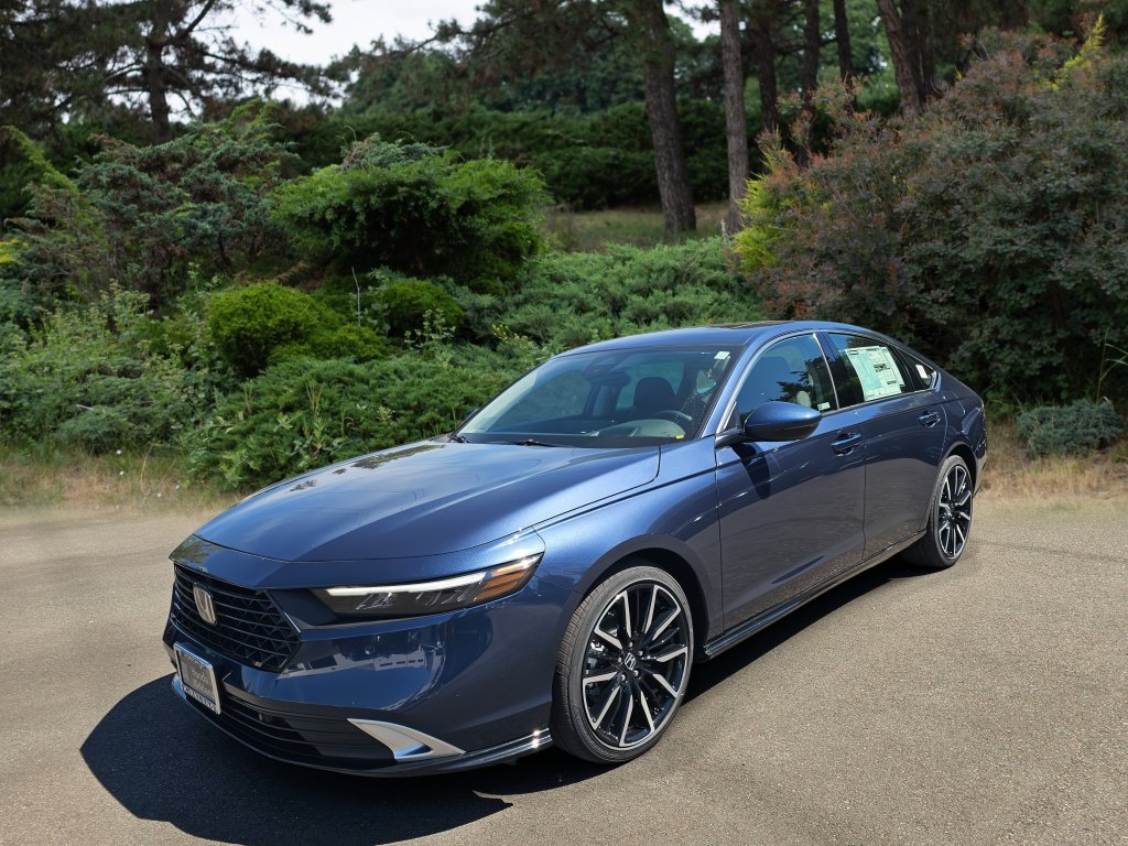 New 2026 Honda Accord Touring image 3