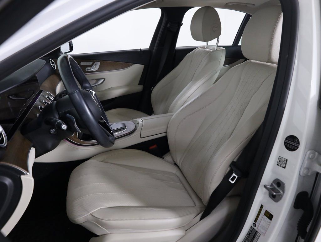 Certified 2022 Mercedes-Benz E 350 4MATIC Sedan image 36