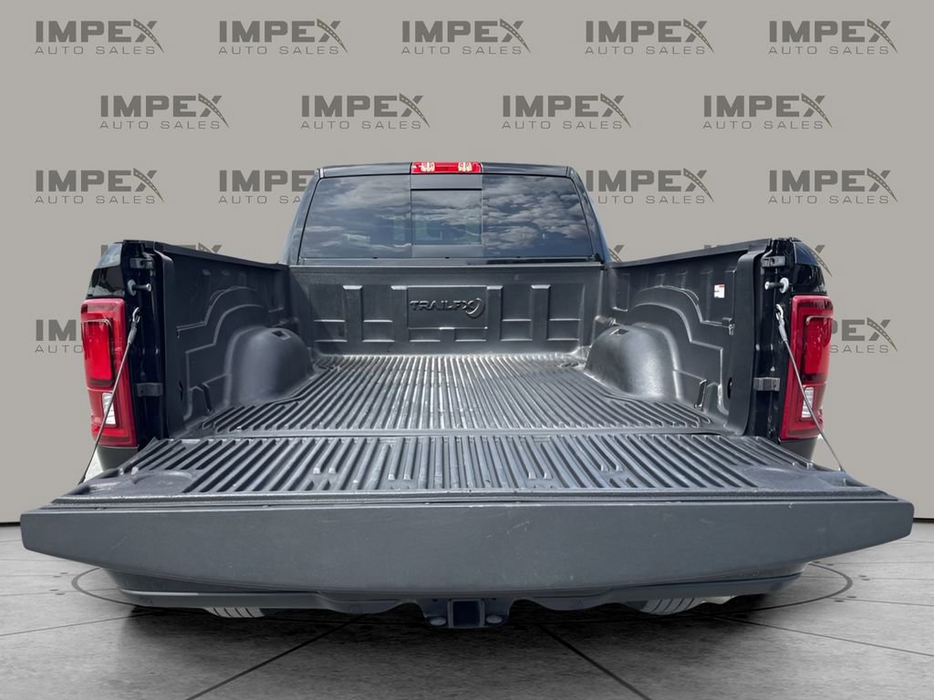 Used 2026 RAM 2500 Laramie AWD/4WD image 30