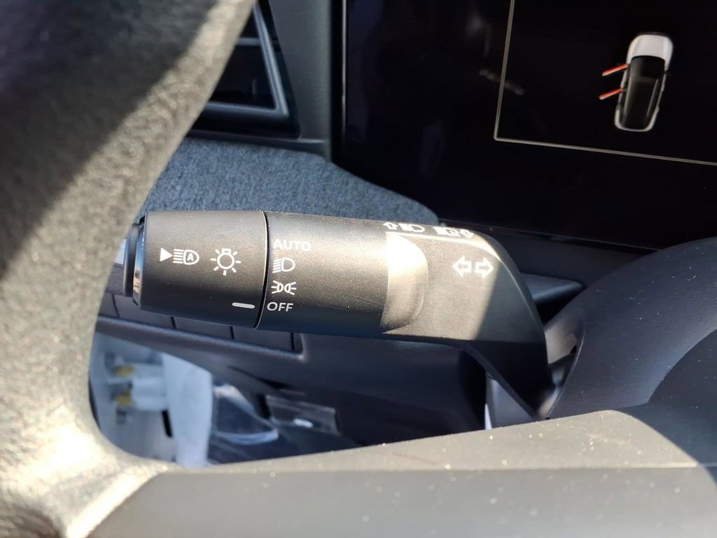 New 2026 Nissan Kicks SV image 21