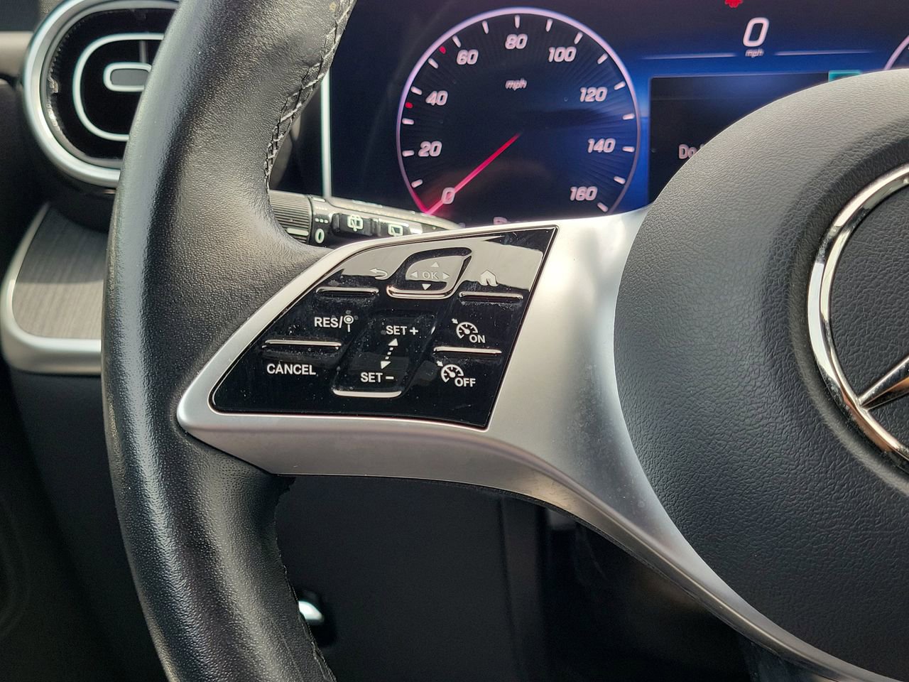 Certified 2024 Mercedes-Benz GLC 300 image 30