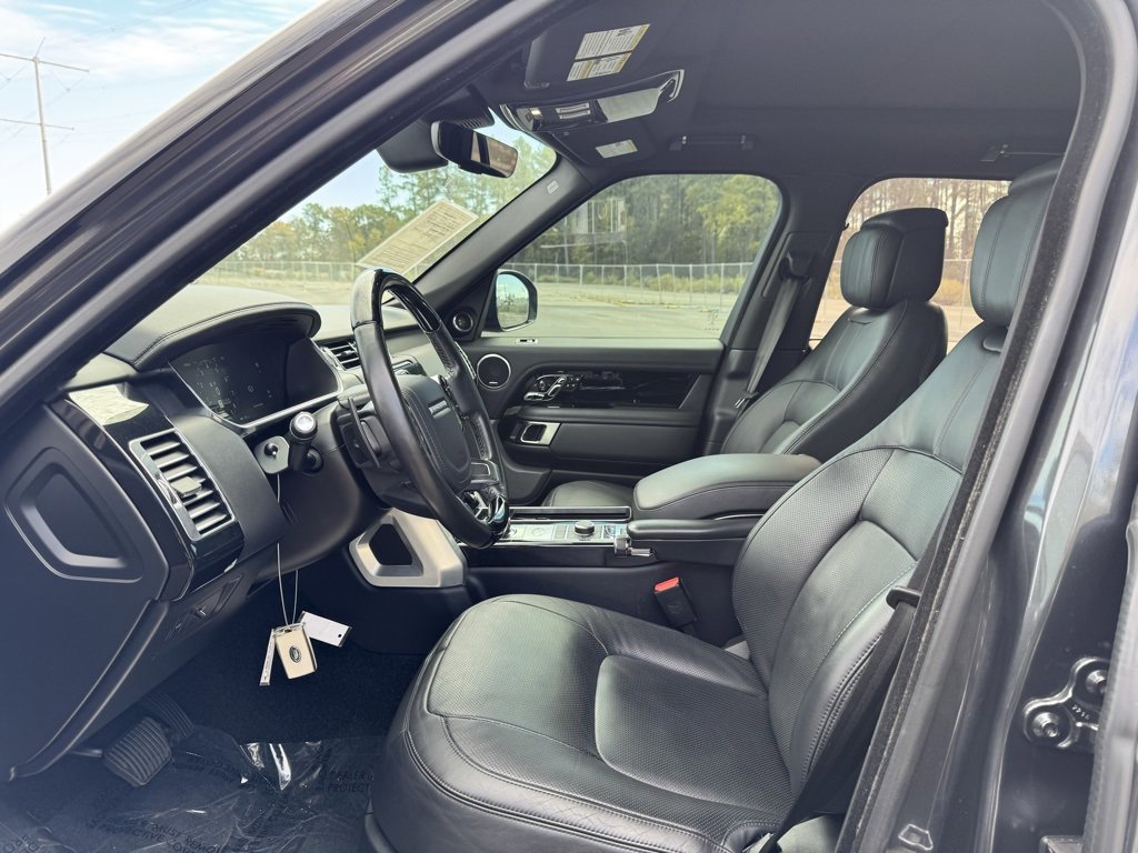 Used 2019 Land Rover Range Rover HSE image 14