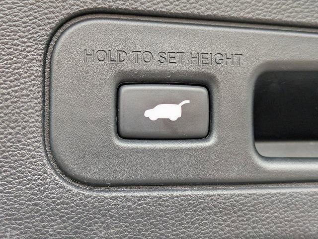 Used 2022 Acura MDX SH-AWD w/ Technology Package image 13