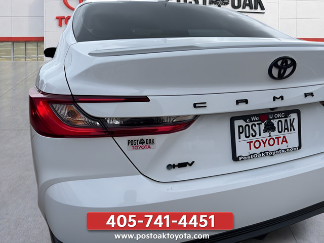 Used 2025 Toyota Camry SE w/ Multimedia Upgrade Package FWD image 14