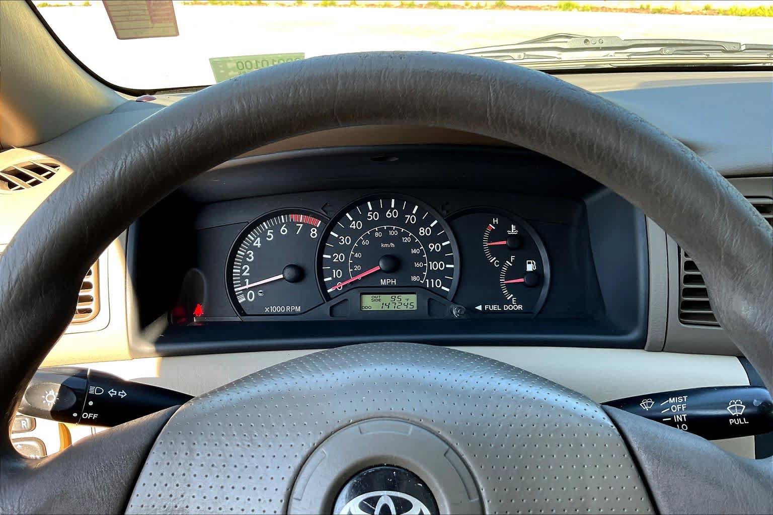 Used 2003 Toyota Corolla CE FWD image 24