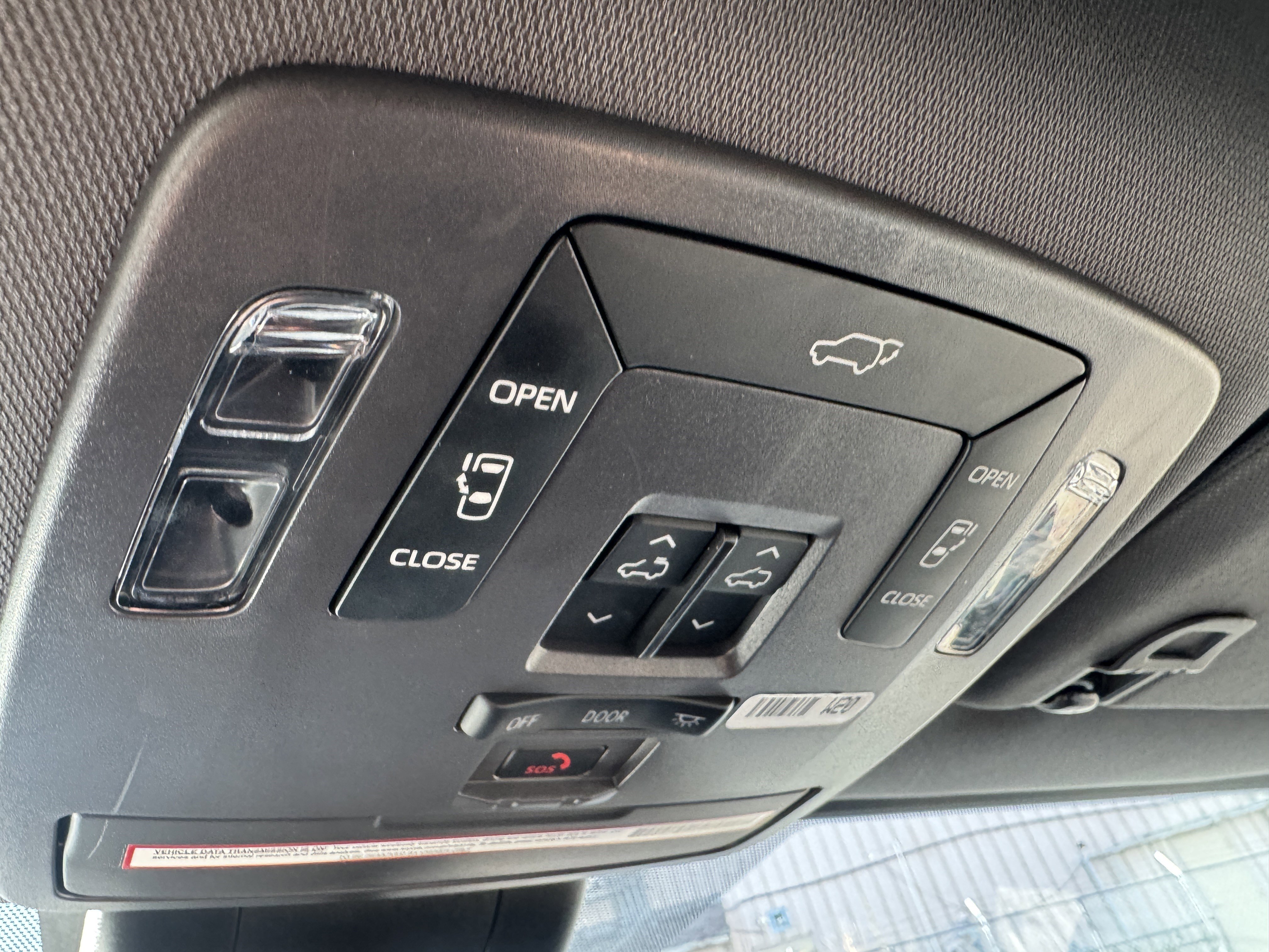 Used 2021 Toyota Sienna XSE image 30