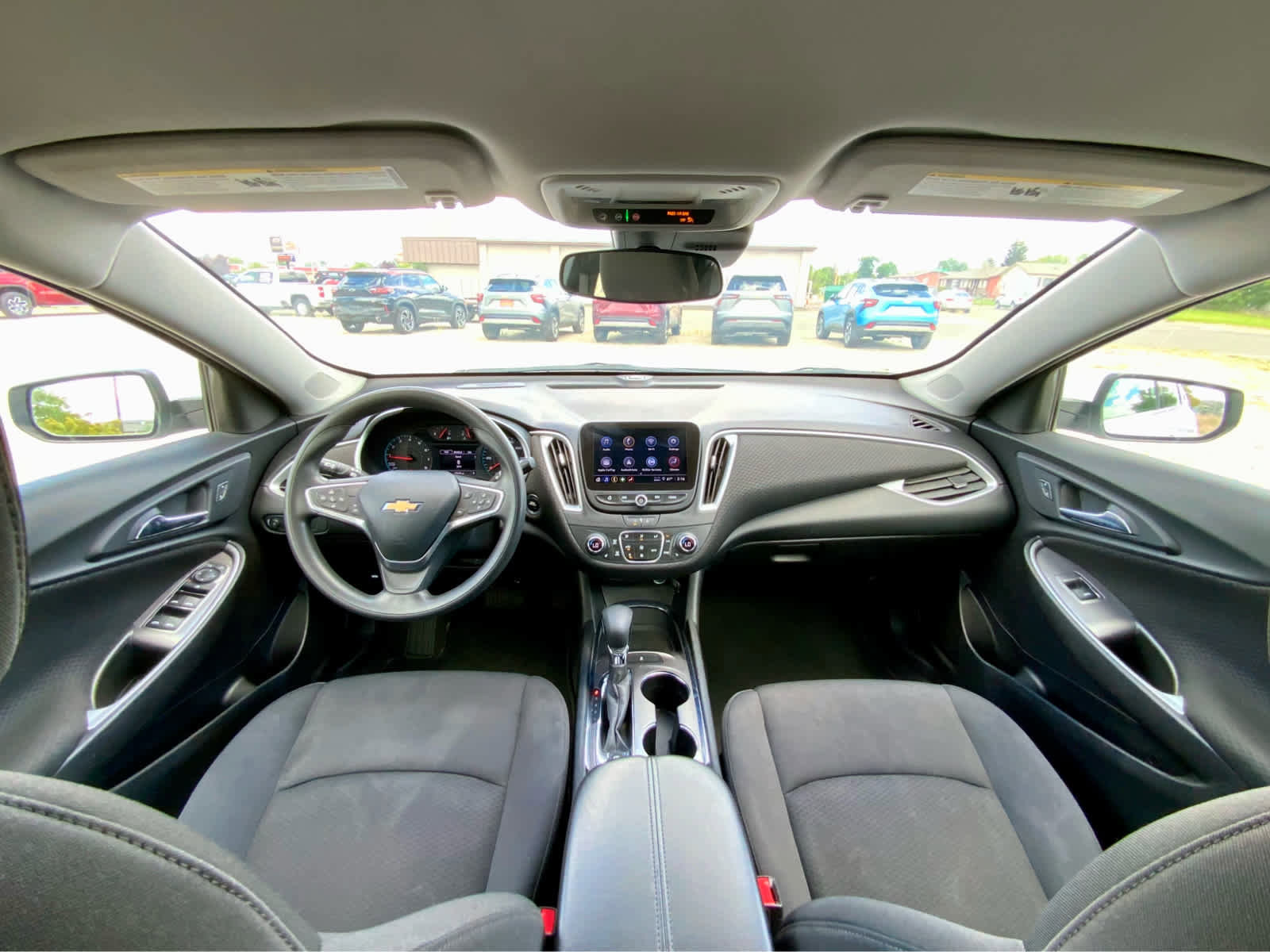 Used 2023 Chevrolet Malibu LT image 31