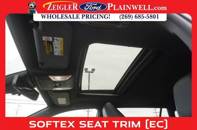 Used 2022 Toyota RAV4 XSE image 18