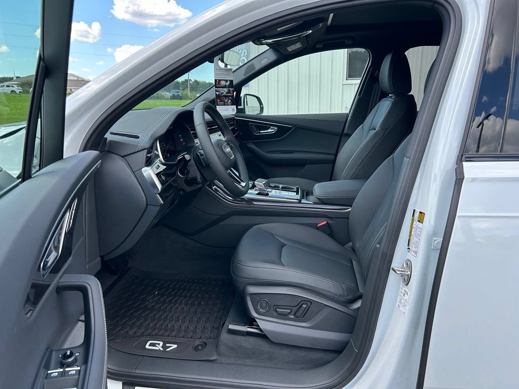 New 2026 Audi Q7 Premium Plus AWD/4WD image 15