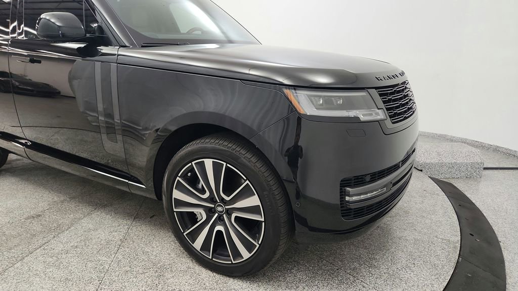 Used 2025 Land Rover Range Rover SE AWD/4WD image 26