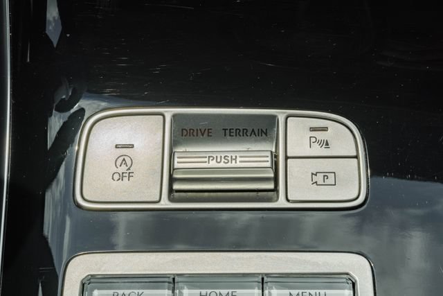 Used 2026 Genesis GV70 2.5T AWD/4WD image 25