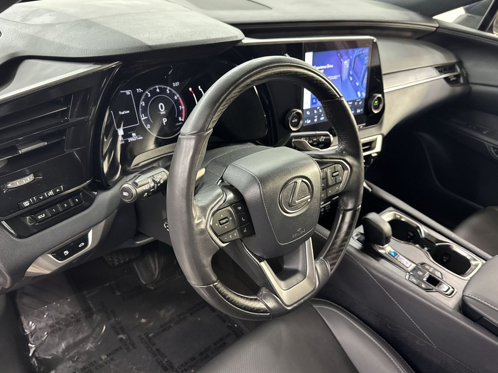 Used 2024 Lexus RX 350 Premium w/ Accessory Package (Z1) AWD/4WD image 13
