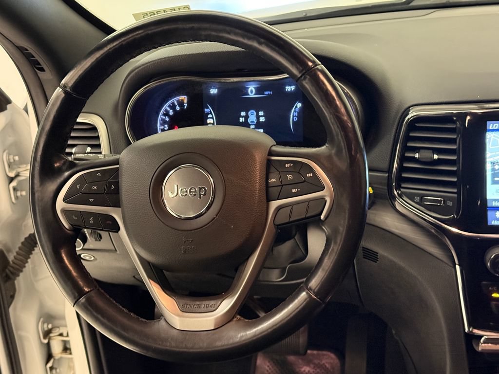 Used 2022 Jeep Grand Cherokee Laredo X RWD image 13