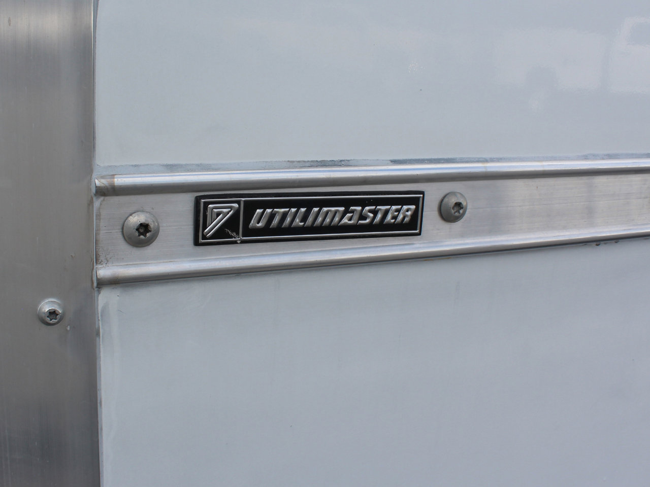 Used 2024 Ford E-450 and Econoline 450 Super Duty w/ Power Windows & Locks Group image 34