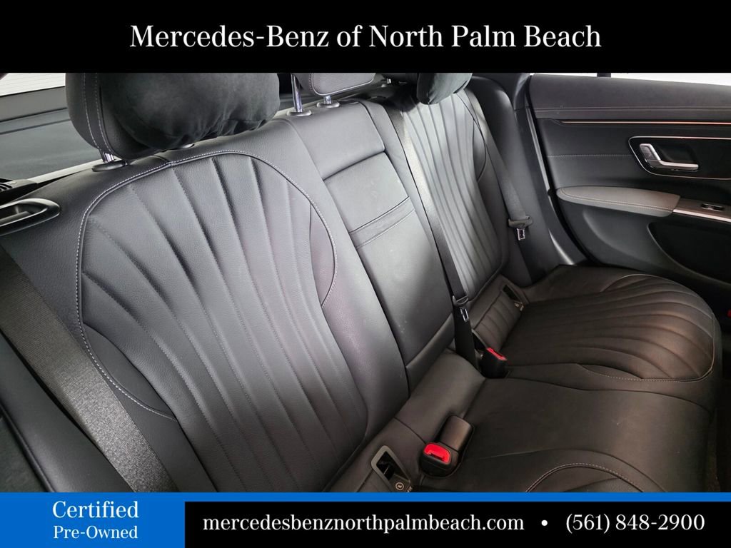 Certified 2022 Mercedes-Benz EQS 580 4MATIC Sedan image 28
