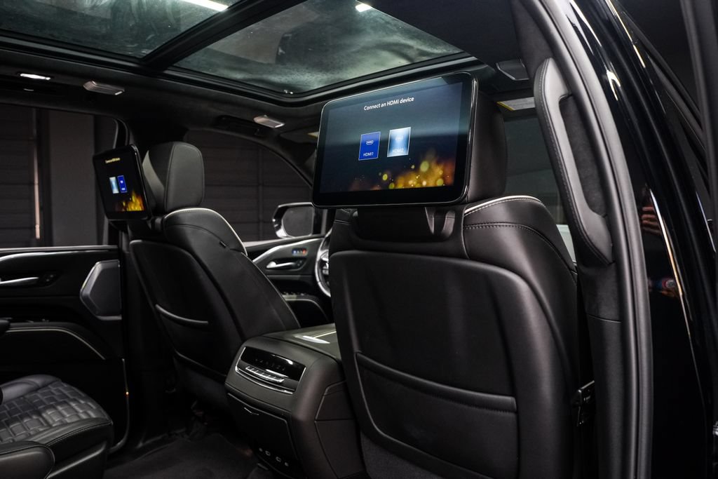 Used 2023 Cadillac Escalade V AWD/4WD image 49