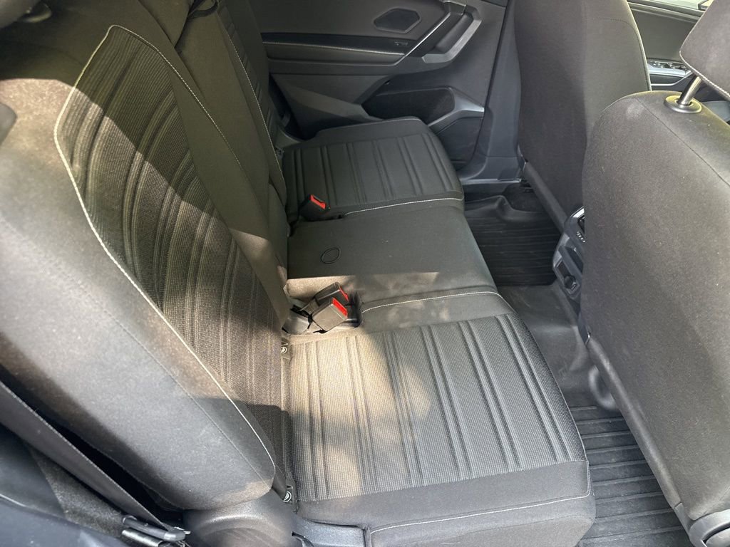 Used 2024 Volkswagen Tiguan S image 17