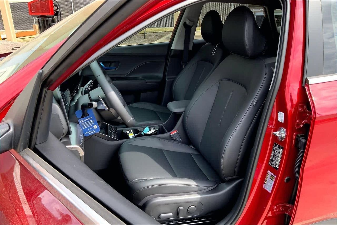 New 2026 Hyundai Kona Limited image 7